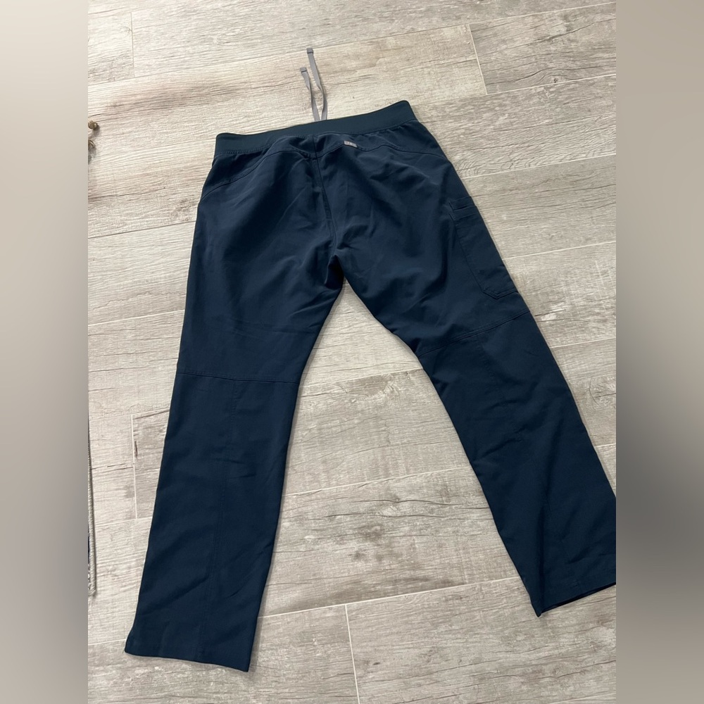 Figs Women's Kade Scrub Pants. Size L. PO 3013. Color Dark Harbor - Picture 2 of 3